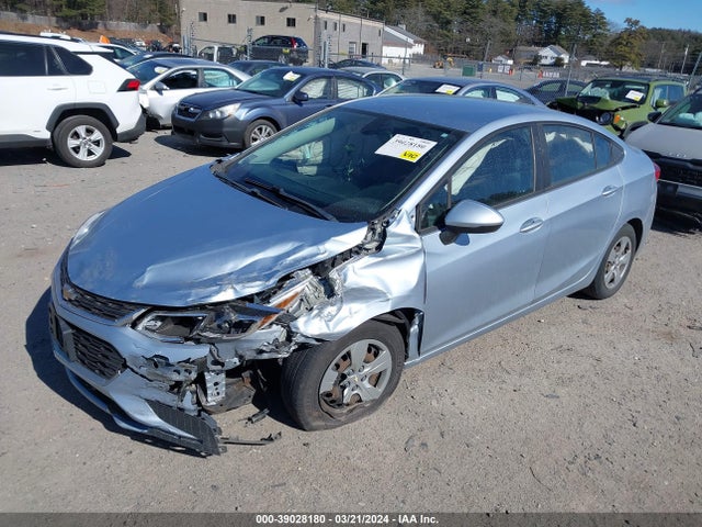 Chevrolet Cruze Ls Auto 2017 1G1BC5SM2H7199187 Image 2