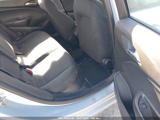 Chevrolet Cruze Ls Auto 2017 1G1BC5SM2H7199187 Image 8