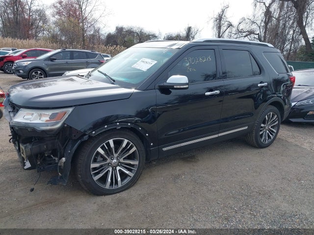 Ford Explorer Platinum 2016 1FM5K8HT9GGB84610 Image 2