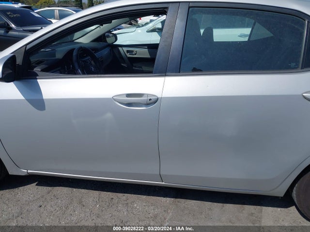 Toyota COROLLA LE 2016 5YFBURHE1GP560921 Image 14