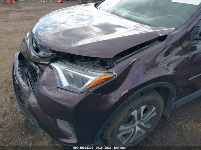 Toyota RAV4 LE 2016 2T3BFREV8GW530061 Image 19