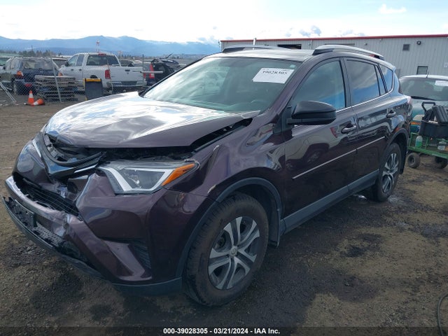Toyota RAV4 LE 2016 2T3BFREV8GW530061 Image 2