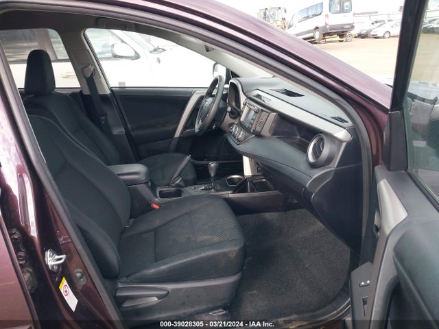 Toyota RAV4 LE 2016 2T3BFREV8GW530061 Image 5