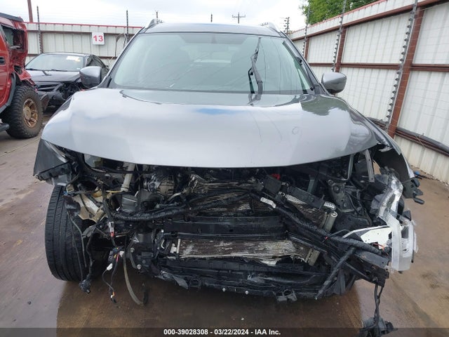 Nissan ROGUE SV 2018 KNMAT2MT7JP504873 Image 13