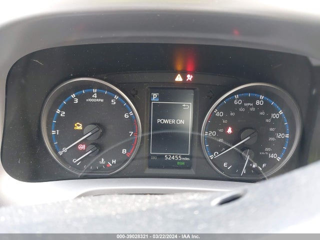 Toyota Rav4 Xle 2018 JTMRFREV1JJ191776 Image 7