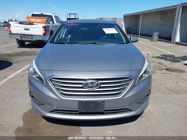 Hyundai SONATA SE 2015 5NPE24AF9FH226561 Image 11