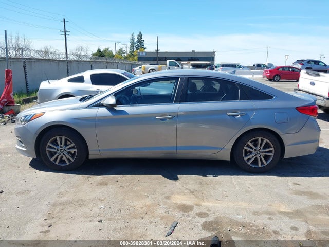 Hyundai SONATA SE 2015 5NPE24AF9FH226561 Image 13