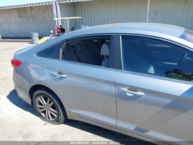 Hyundai SONATA SE 2015 5NPE24AF9FH226561 Image 6