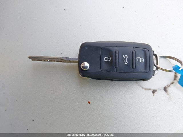 3VWPL7AJ2EM606178 Volkswagen Jetta Sportwagen 2.0l Tdi
