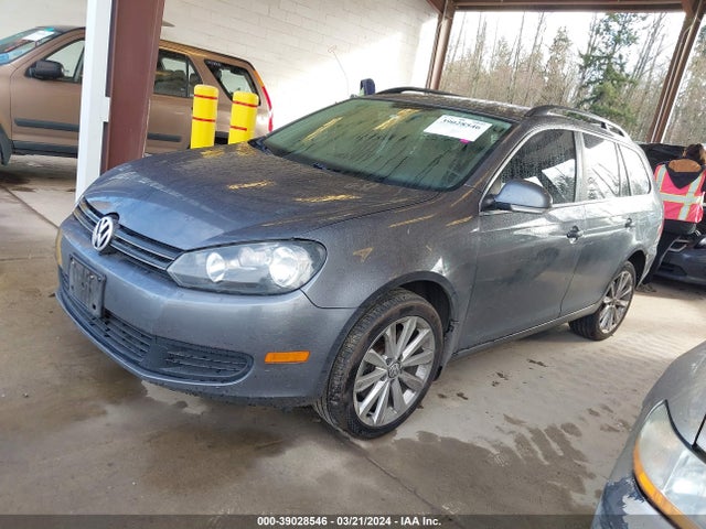3VWPL7AJ2EM606178 Volkswagen Jetta Sportwagen 2.0l Tdi