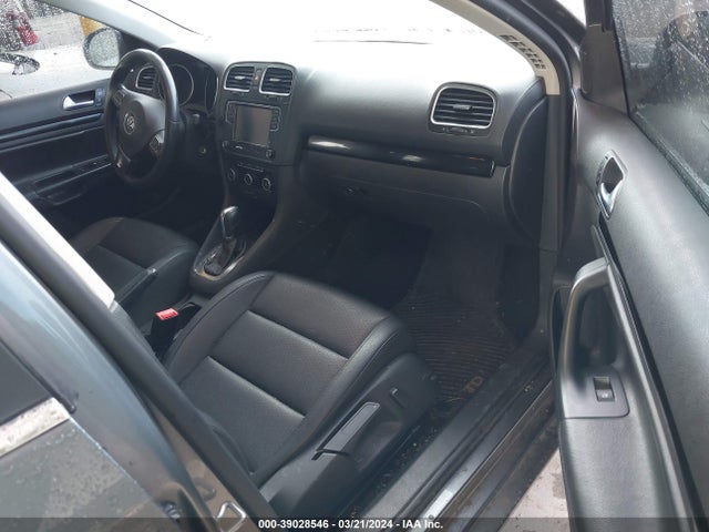 3VWPL7AJ2EM606178 Volkswagen Jetta Sportwagen 2.0l Tdi