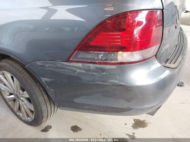 3VWPL7AJ2EM606178 Volkswagen Jetta Sportwagen 2.0l Tdi