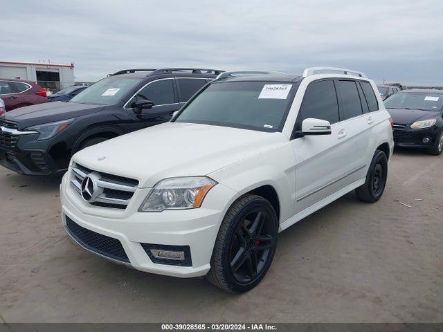 2011 Mercedes-benz Glk 350 მანქანა იყიდება აუქციონზე, vin: WDCGG5GB0BF592136, აუქციონის ნომერი: 39028565