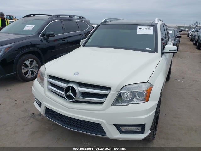 2011 Mercedes-benz Glk 350 მანქანა იყიდება აუქციონზე, vin: WDCGG5GB0BF592136, აუქციონის ნომერი: 39028565