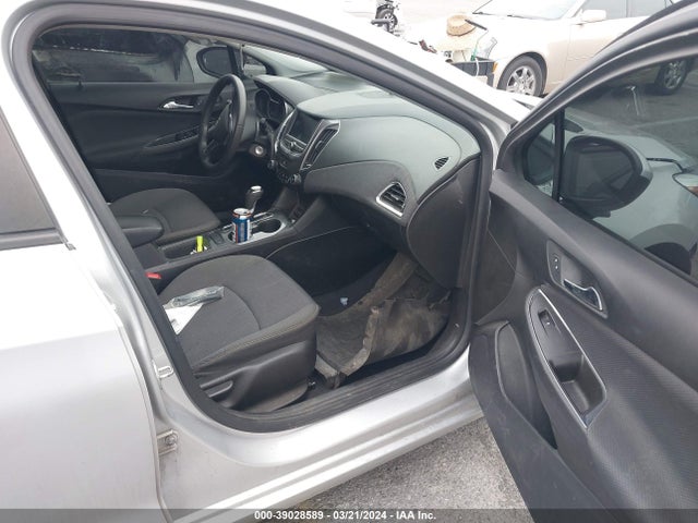 Chevrolet CRUZE LS 2019 1G1BC5SMXK7130481 Image 5