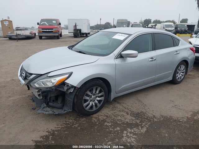 Nissan Altima 2.5 S 2017 1N4AL3AP5HN313073 Image 2