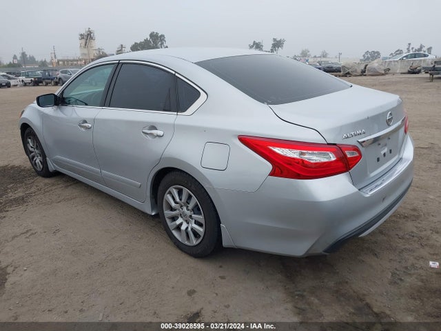 Nissan Altima 2.5 S 2017 1N4AL3AP5HN313073 Image 3