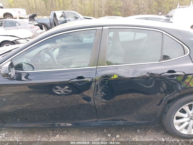 Toyota CAMRY LE 2020 4T1C11AK7LU951482 Image 14