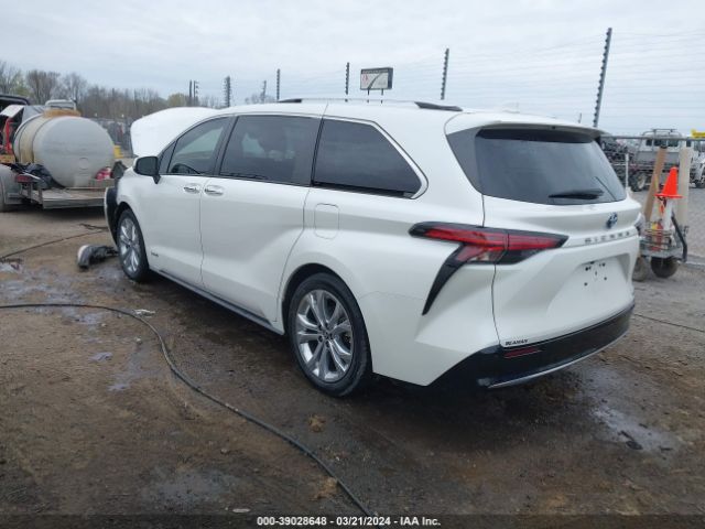 5TDERKEC4MS011421 Toyota Sienna Platinum