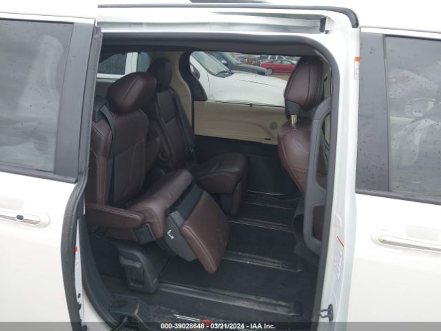 5TDERKEC4MS011421 Toyota Sienna Platinum