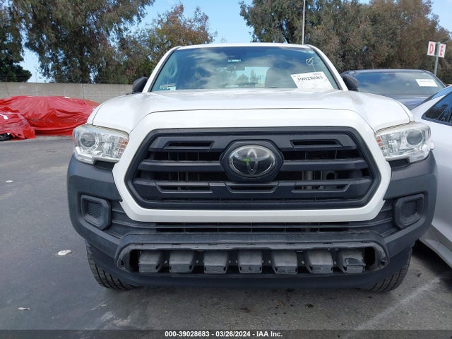 Toyota Tacoma Sr 2018 5TFRX5GN2JX110333 Image 12