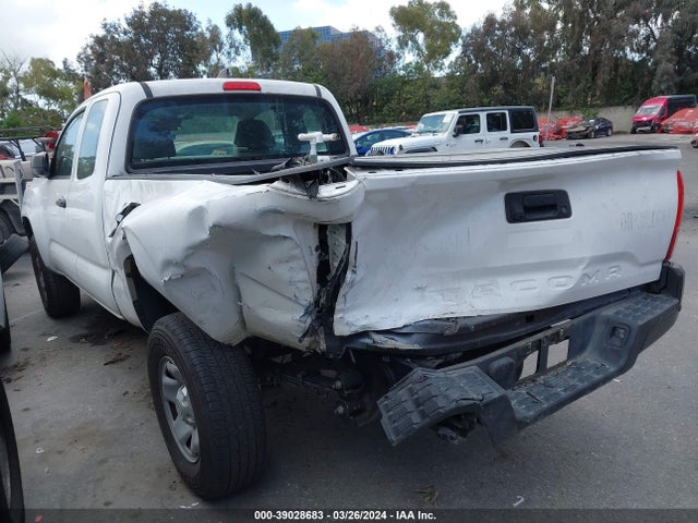 Toyota Tacoma Sr 2018 5TFRX5GN2JX110333 Image 3