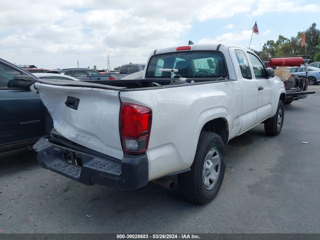 Toyota Tacoma Sr 2018 5TFRX5GN2JX110333 Image 4