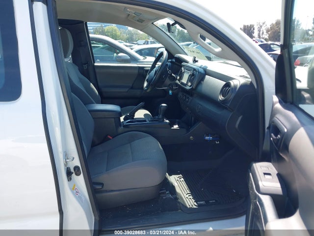 Toyota Tacoma Sr 2018 5TFRX5GN2JX110333 Image 5