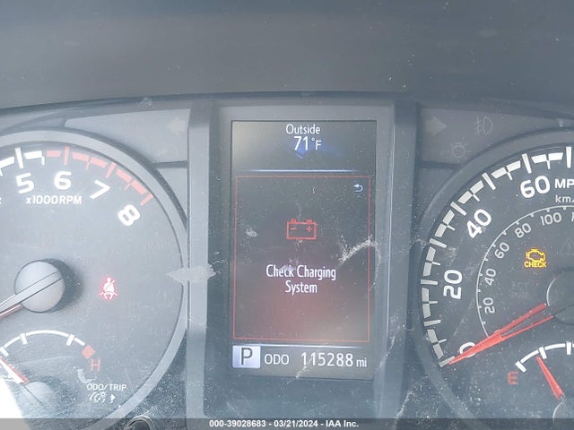 Toyota Tacoma Sr 2018 5TFRX5GN2JX110333 Image 7
