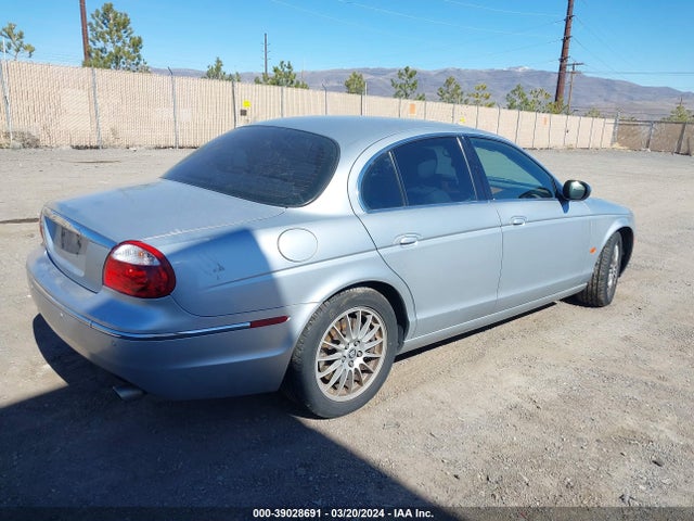 2007 JAGUAR S-TYPE SAJWA01AX7FN74080 Photo 3