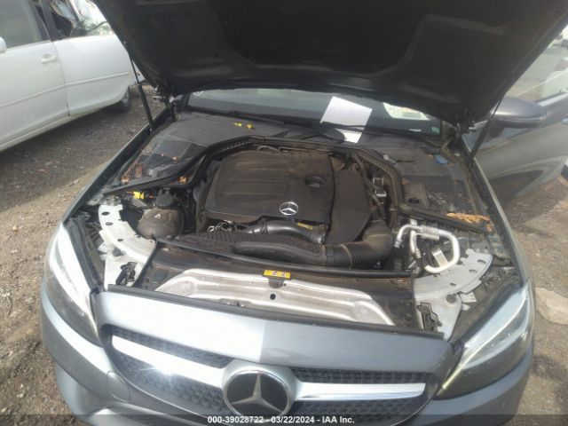 WDDWJ8DB1KF896638 Mercedes-Benz C 300