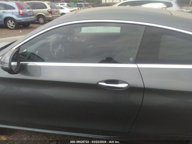 WDDWJ8DB1KF896638 Mercedes-Benz C 300