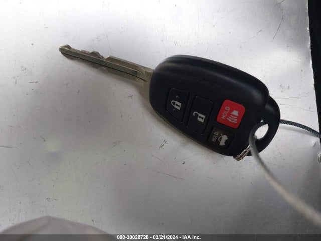 Toyota COROLLA SE 2017 2T1BURHE9HC885494 Image 11