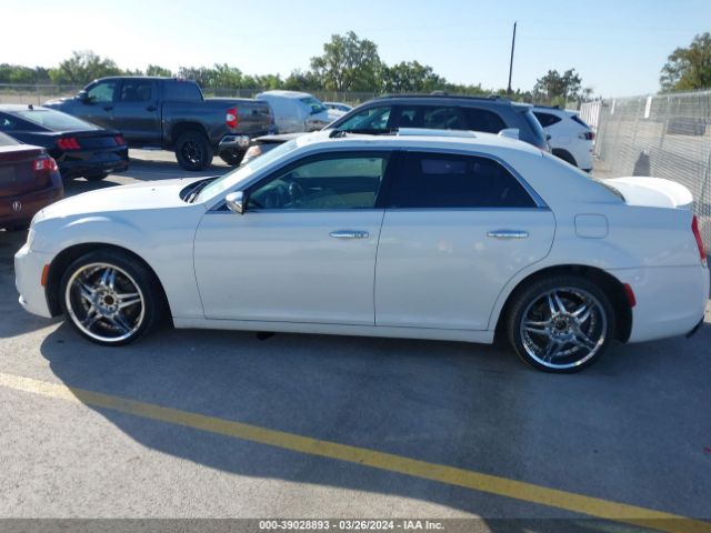 2C3CCAEG3GH127903 Chrysler 300C