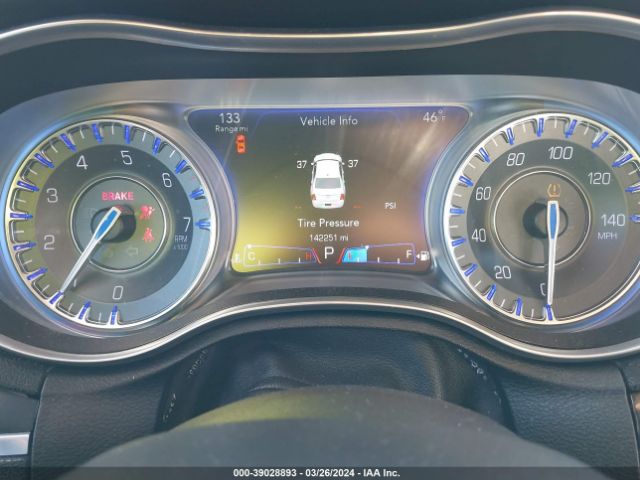 2C3CCAEG3GH127903 Chrysler 300C