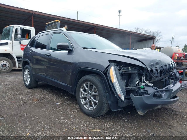 Jeep Cherokee Latitude 2016 1C4PJMCS8GW132141 Image 1