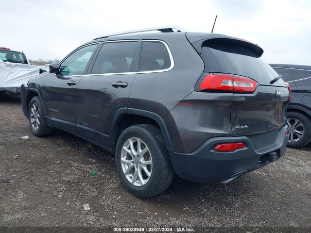 Jeep Cherokee Latitude 2016 1C4PJMCS8GW132141 Image 3