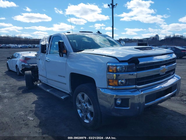 Chevrolet Silverado 2500hd Ltz 2019 1GC1KTEY4KF268032 zdjęcie główne
