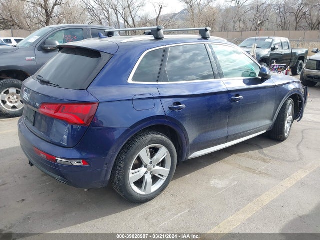 WA1CNAFY8K2118123 Audi Q5 45 Premium
