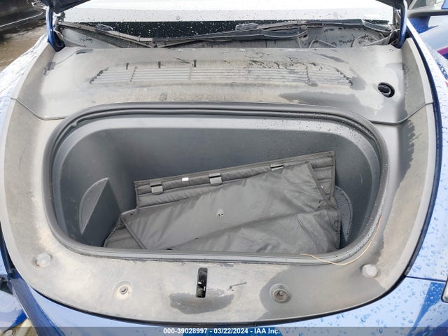 7SAYGDEE1NF421022 Tesla Model Y Long Range Dual Motor All-wheel Drive