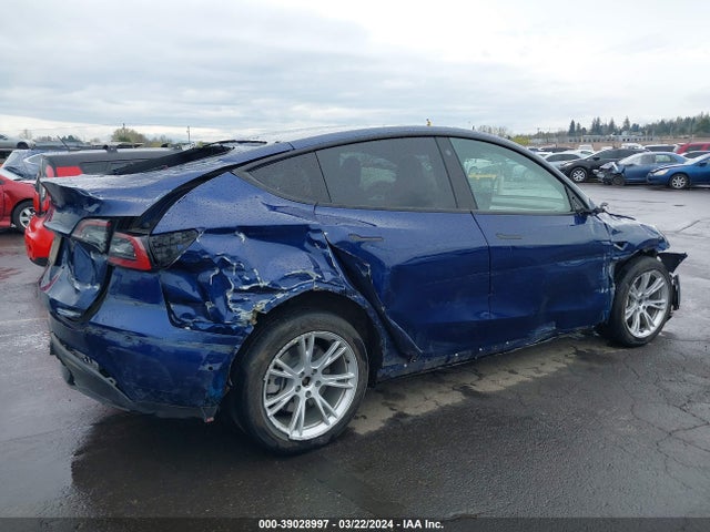 7SAYGDEE1NF421022 Tesla Model Y Long Range Dual Motor All-wheel Drive