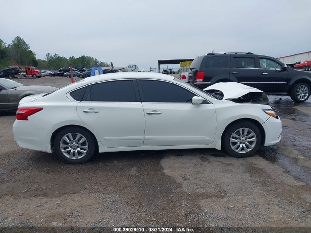 Nissan Altima 2.5 S 2016 1N4AL3AP8GN338578 Image 13