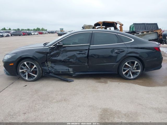 5NPEJ4J25MH107242 Hyundai Sonata Sel Plus