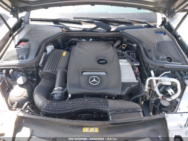 WDDZF4JB9KA654690 Mercedes-Benz E 300