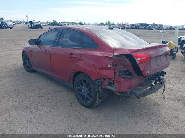 Ford FOCUS SE 2016 1FADP3F21GL252586 Image 3