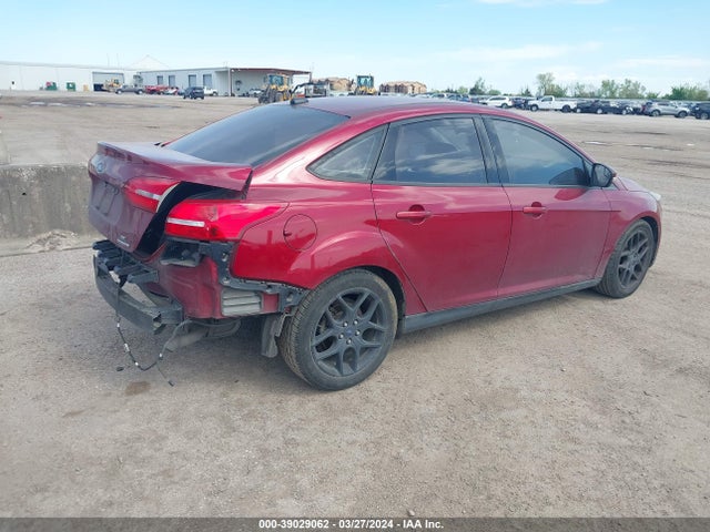 Ford FOCUS SE 2016 1FADP3F21GL252586 Image 4
