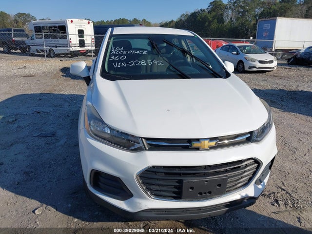 Chevrolet TRAX LS 2017 3GNCJNSB0HL228592 Image 6
