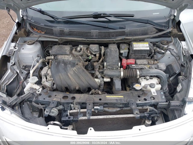 Nissan Versa 1.6 S+ 2018 3N1CN7APXJL814635 Image 10