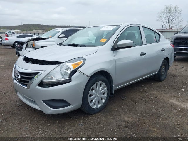 Nissan Versa 1.6 S+ 2018 3N1CN7APXJL814635 Image 2