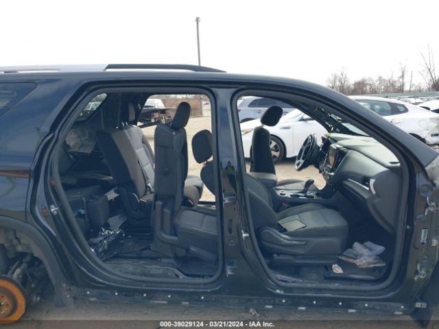 1GNEVGKW8JJ239123 Chevrolet Traverse 1lt